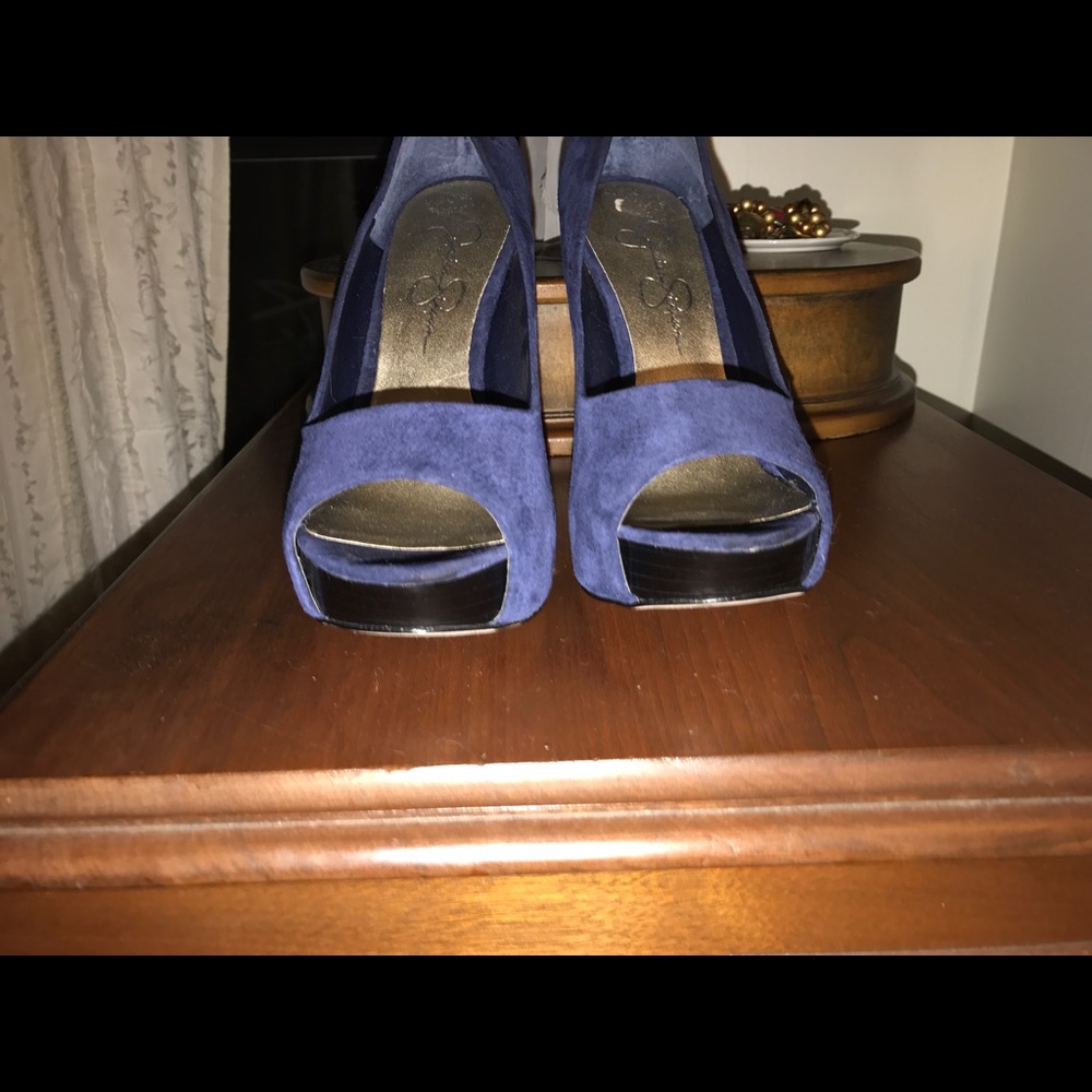 Jessica Simpson heels - Picture 3 of 7